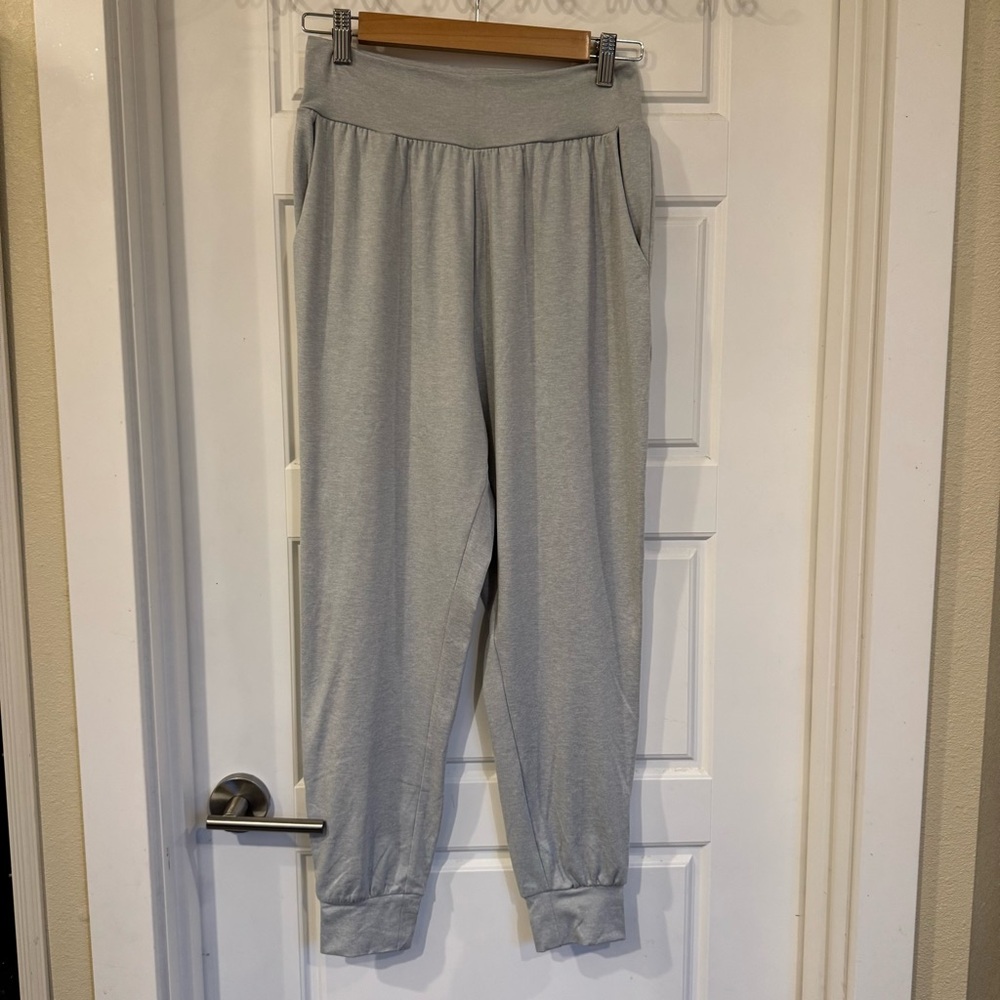 Women’s Yoga Joggers